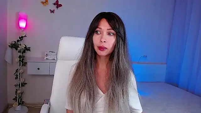 Snapshot of wendifoste chatting on October 14, 5:47 pm wendifoste online show from October 14, 5:47 pm