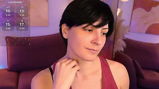 LorenDaze online show from April 24, 2:08 pm