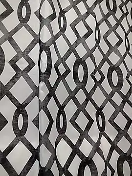 eatmeplease44 online show from November 13, 6:29 pm