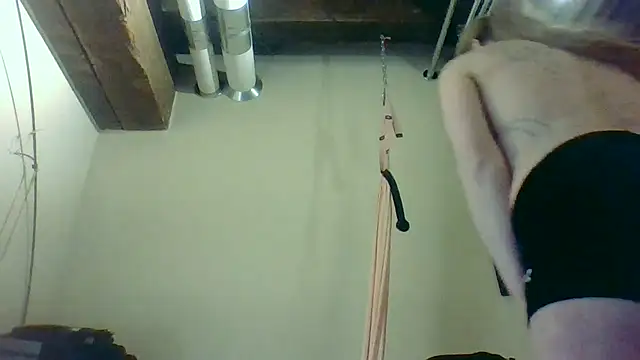 Snapshot of eatmeplease44 chatting on May 27, 6:38 pm eatmeplease44 online show from May 27, 6:38 pm