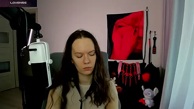 DivineBite online show from May 24, 2:55 pm
