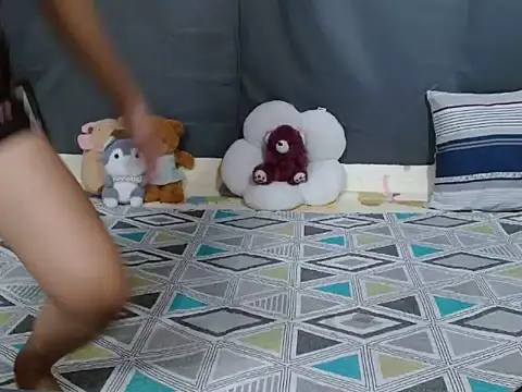 Petite Jeramae99xx online show from November 30, 11:20 pm