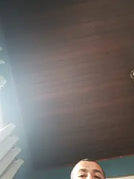 Snapshot of skypemarktt13 chatting on December 4, 10:35 am skypemarktt13 online show from December 4, 10:35 am