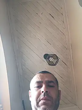 Snapshot of skypemarktt13 chatting on December 14, 11:26 am skypemarktt13 online show from December 14, 11:26 am