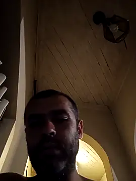 Snapshot of skypemarktt13 chatting on December 20, 3:24 am skypemarktt13 online show from December 20, 3:24 am