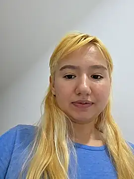 Snapshot of Pinkie_Princes chatting on December 2, 10:38 pm Pinkie Princes online show from December 2, 10:38 pm