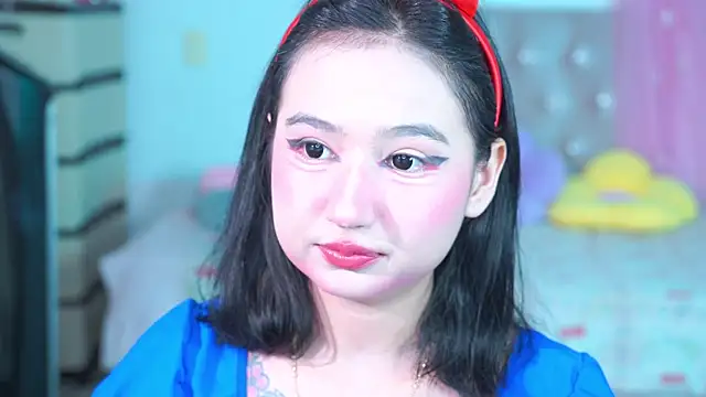 Pinkie Princes online show from June 3, 3:28 pm