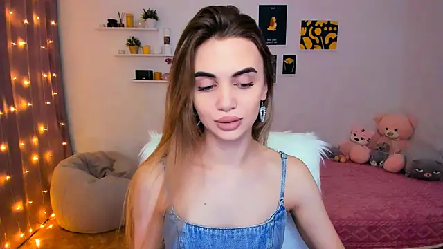 Snapshot of aPieceOfJoy chatting on January 13, 9:31 pm aPieceOfJoy online show from January 13, 9:31 pm