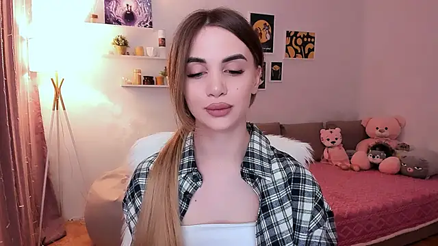 Snapshot of aPieceOfJoy chatting on March 6, 9:20 pm aPieceOfJoy online show from March 6, 9:20 pm