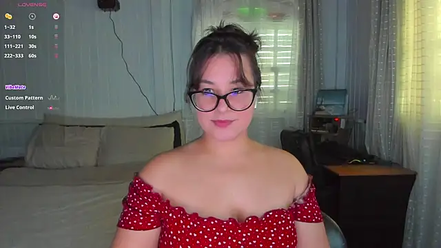 anna love hot online show from May 11, 7:00 pm