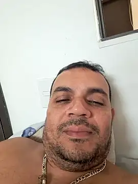 Ben joseph1976 online show from January 1, 9:52 pm