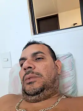 Ben joseph1976 online show from January 6, 4:23 pm