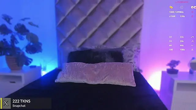 malaia hills online show from November 14, 6:28 pm