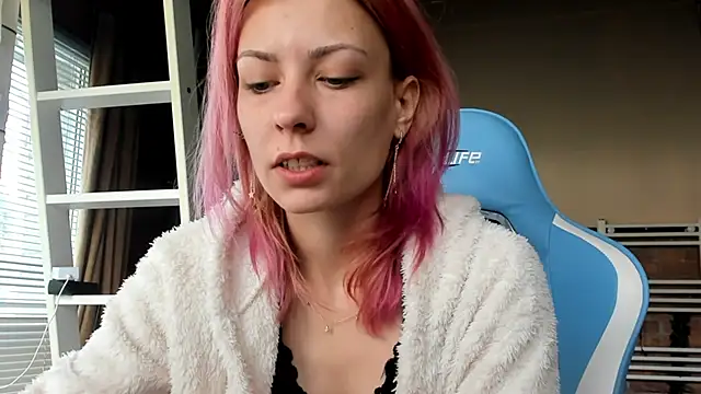 karo123421 online show from October 23, 8:24 am