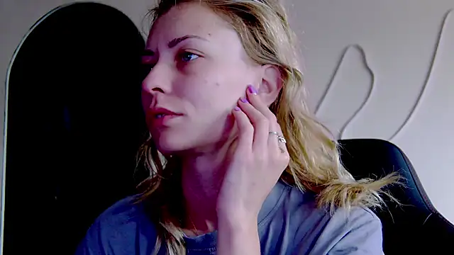 karo123421 online show from November 9, 9:07 am