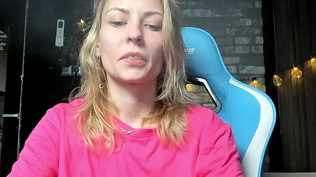 karo123421 online show from November 12, 6:41 pm