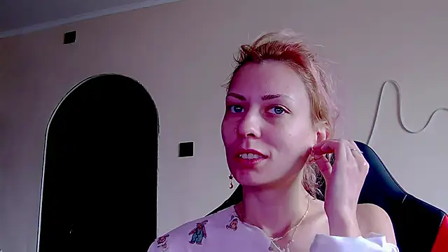 karo123421 online show from November 20, 9:20 am