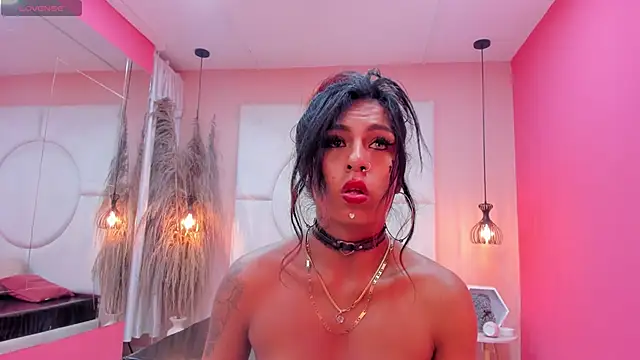 SilvanaCapelli online show from February 17, 12:54 am