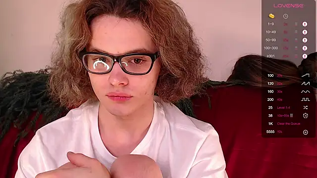 Snapshot of Herman_Elfi chatting on December 11, 11:00 pm Herman Elfi online show from December 11, 11:00 pm