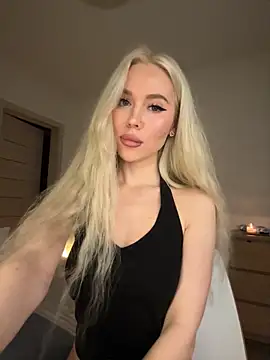 xDinnax online show from November 8, 8:29 pm