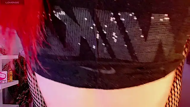 Snapshot of LeyXandrabraz chatting on December 5, 8:16 pm LeyXandrabraz online show from December 5, 8:16 pm