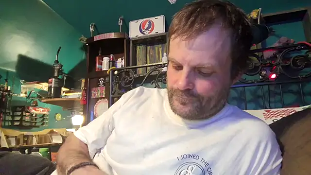 charactrzero online show from October 30, 11:38 pm