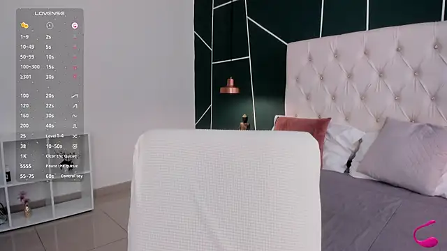 Snapshot of Veronicalanx1 chatting on September 23, 12:19 pm Veronicalanx1 online show from September 23, 12:19 pm