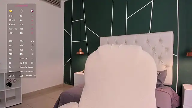 Snapshot of Veronicalanx1 chatting on November 19, 9:37 pm Veronicalanx1 online show from November 19, 9:37 pm