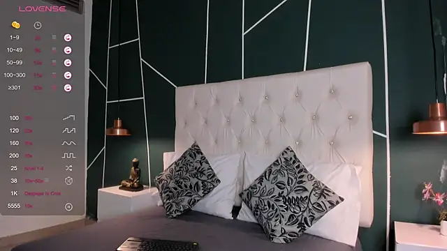 Snapshot of Veronicalanx1 chatting on December 16, 10:20 am Veronicalanx1 online show from December 16, 10:20 am