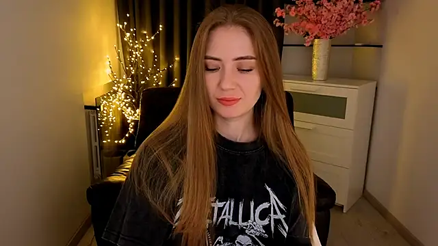 Adelyna Bird online show from February 13, 8:10 am