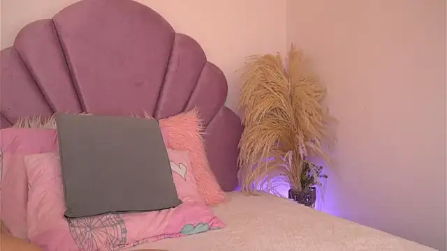 KendalEvanz online show from February 16, 12:18 am