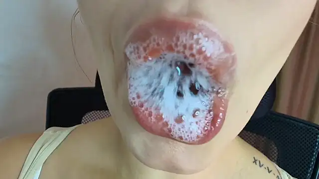 lisbet21x online show from March 7, 3:53 pm