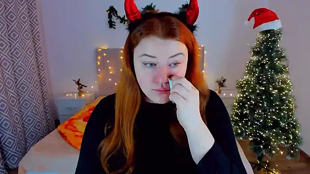 PolinaSalvatore online show from December 25, 1:20 am