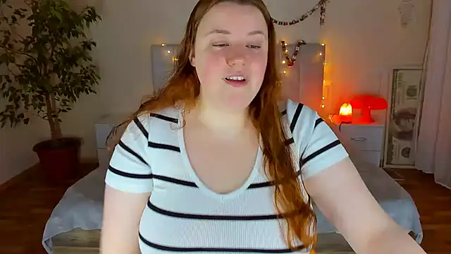 PolinaSalvatore online show from January 14, 4:45 pm