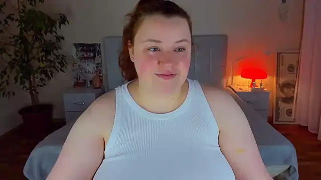 Snapshot of PolinaSalvatore chatting on May 8, 4:34 pm PolinaSalvatore online show from May 8, 4:34 pm