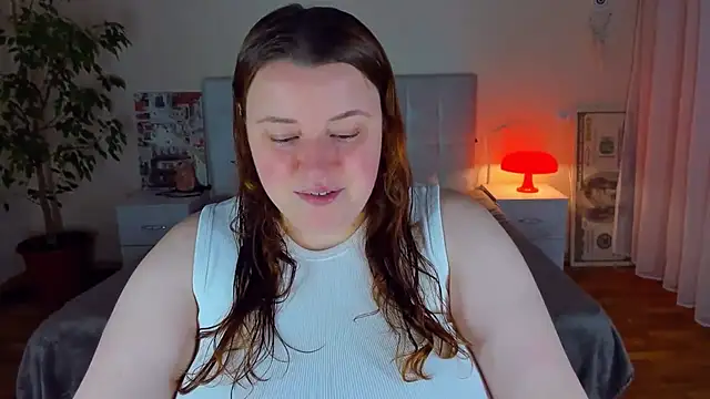 PolinaSalvatore online show from July 15, 5:51 pm