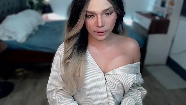 liaa lurrecams online show from November 14, 3:33 pm