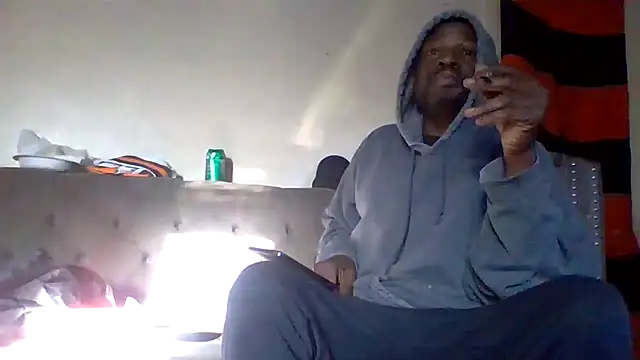 Snapshot of Daddy_hook chatting on February 21, 3:46 pm Daddy hook online show from February 21, 3:46 pm