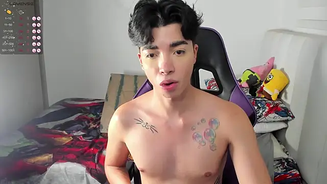 santy7v7 online show from February 18, 4:26 pm