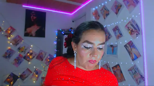 sweet vanessa 22 online show from March 16, 5:47 am