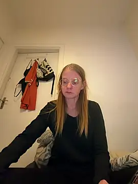Snapshot of jannis1992 chatting on August 4, 1:31 am jannis1992 online show from August 4, 1:31 am