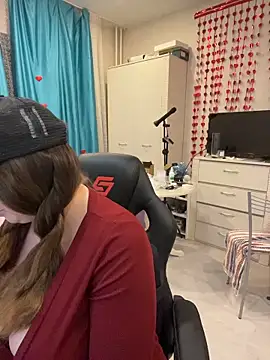 DienkaGreen online show from March 6, 4:58 pm