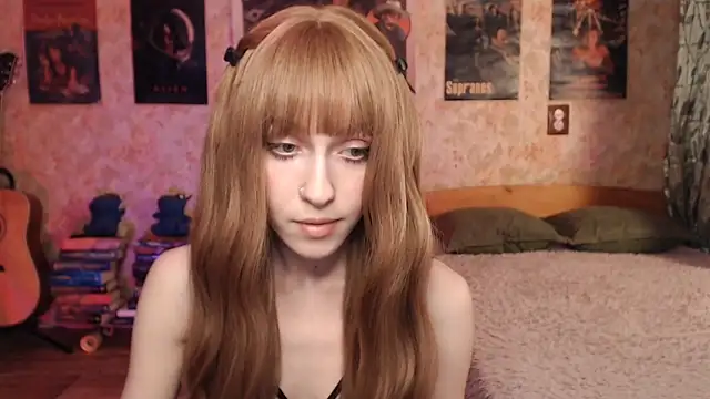 Friendly Ellie online show from December 4, 1:20 pm