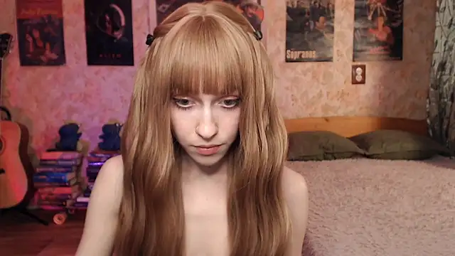 Friendly Ellie online show from December 5, 1:09 pm