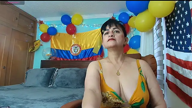 ISABEEL SOFIA01 online show from July 10, 11:57 am