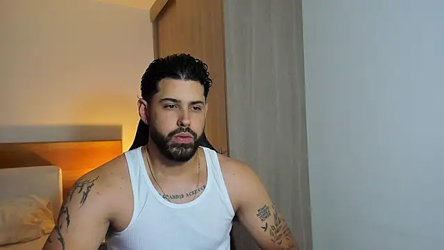 Snapshot of Justyn_Torres chatting on February 25, 1:09 am Justyn Torres online show from February 25, 1:09 am