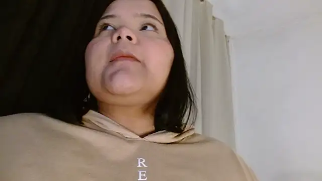 sexychubby    online show from January 4, 4:32 pm