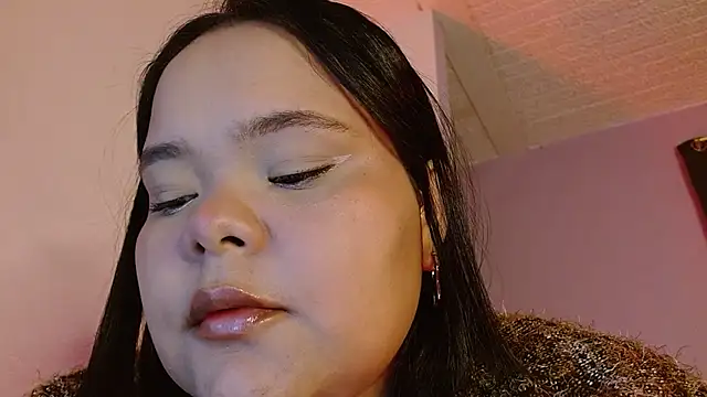 Snapshot of sexychubby___ chatting on July 12, 8:55 pm sexychubby online show from July 12, 8:55 pm