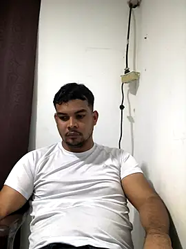 Snapshot of ElsecretodeBruno chatting on September 10, 2:00 am ElsecretodeBruno online show from September 10, 2:00 am