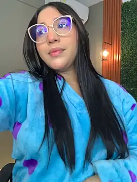 Amandanauty online show from December 9, 9:37 pm